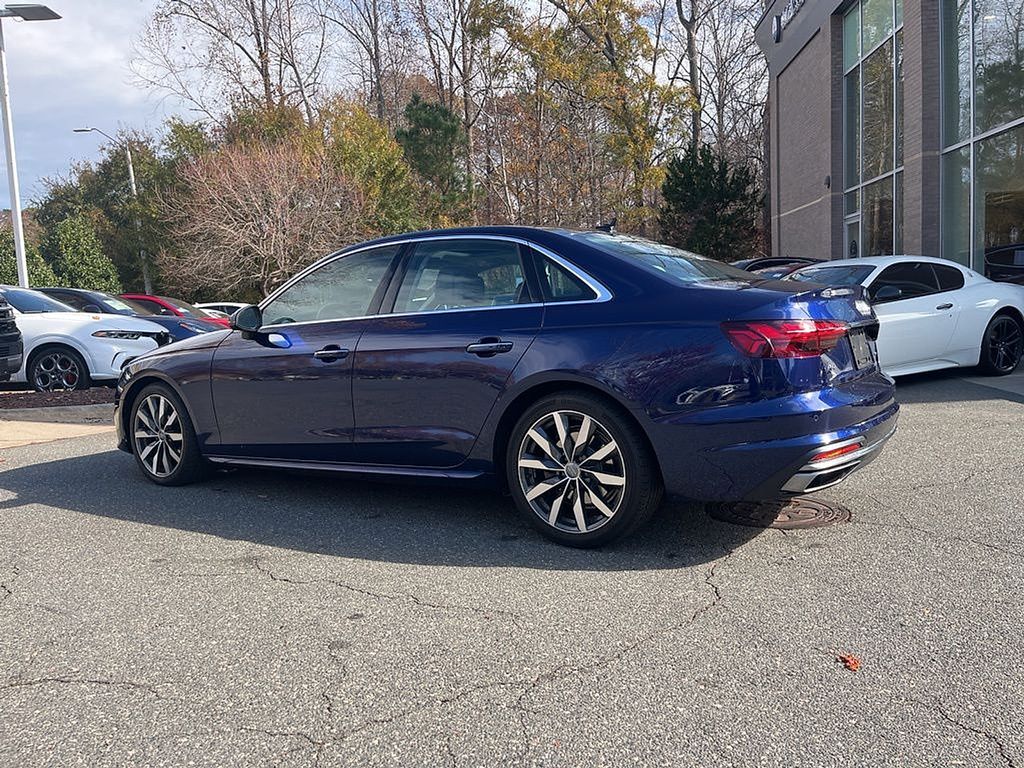 2021 Audi A4 40 Premium Plus photo 4