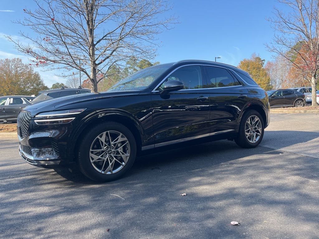 2025 GENESIS GV70 Standard's photo