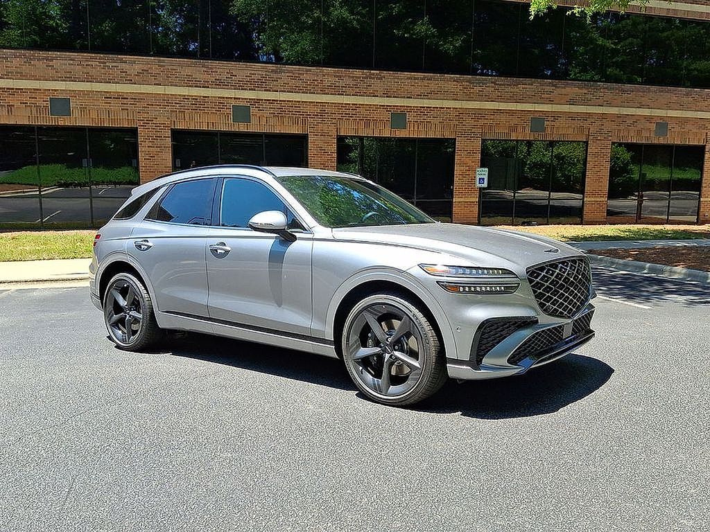 2026 GENESIS GV70
