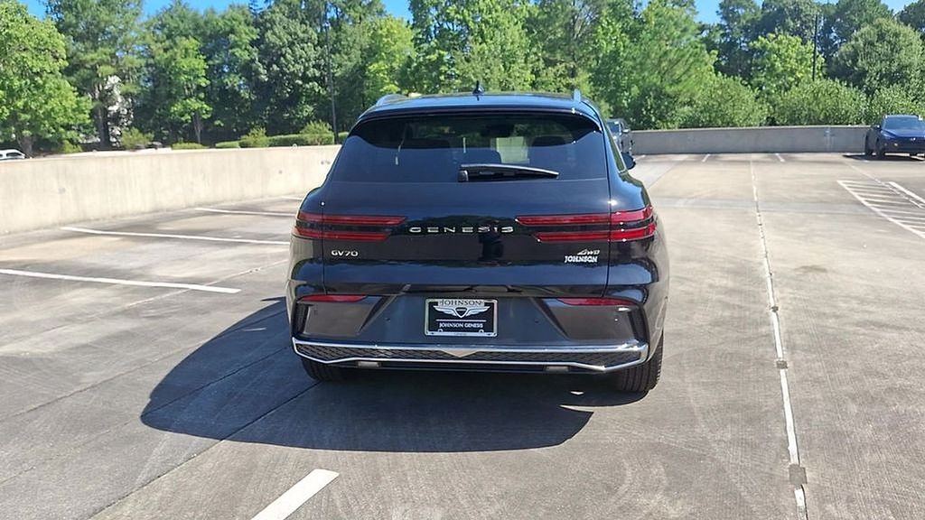 New 2026 Genesis GV70 2.5T SUV
