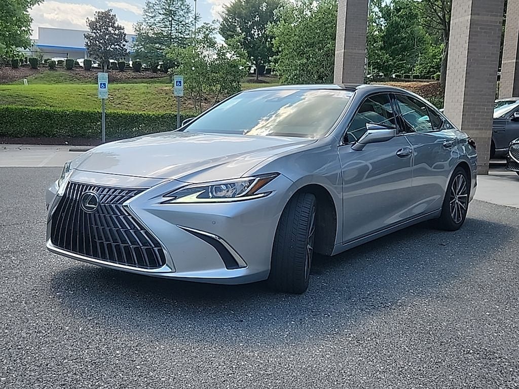Used 2023 Lexus ES 350 Sedan