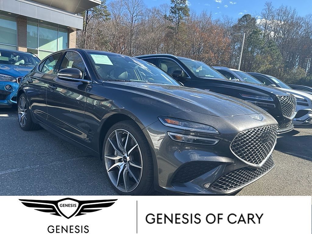 2025 GENESIS G70 Standard's photo