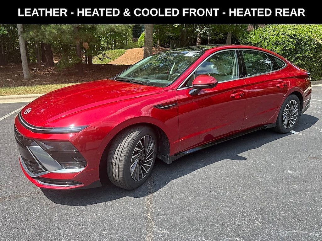 Used 2025 Hyundai Sonata Hybrid Limited Sedan