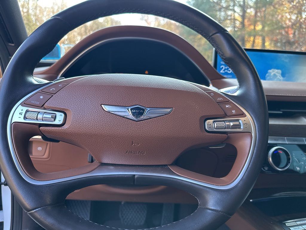 2023 Genesis G80 2.5T Advanced photo 2