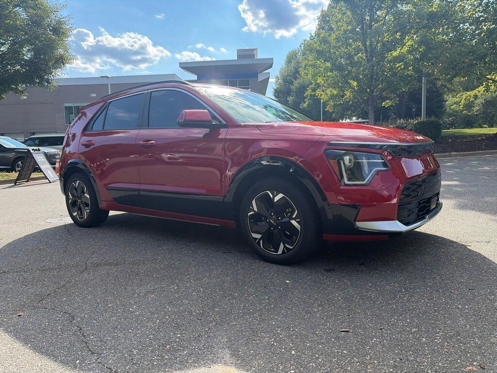 Used 2023 Kia Niro EV Wind SUV