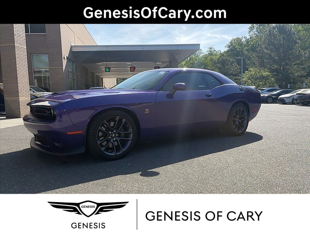 2023 Dodge Challenger R/T Scat Pack's photo