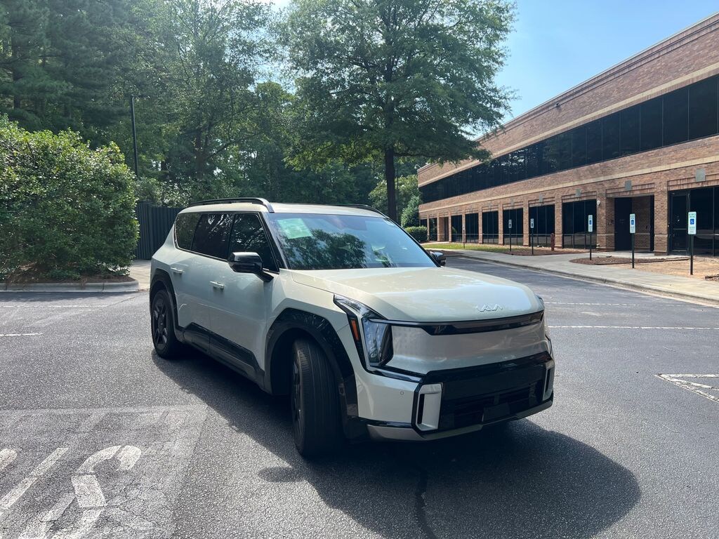 Used 2024 Kia EV9 GT-Line SUV