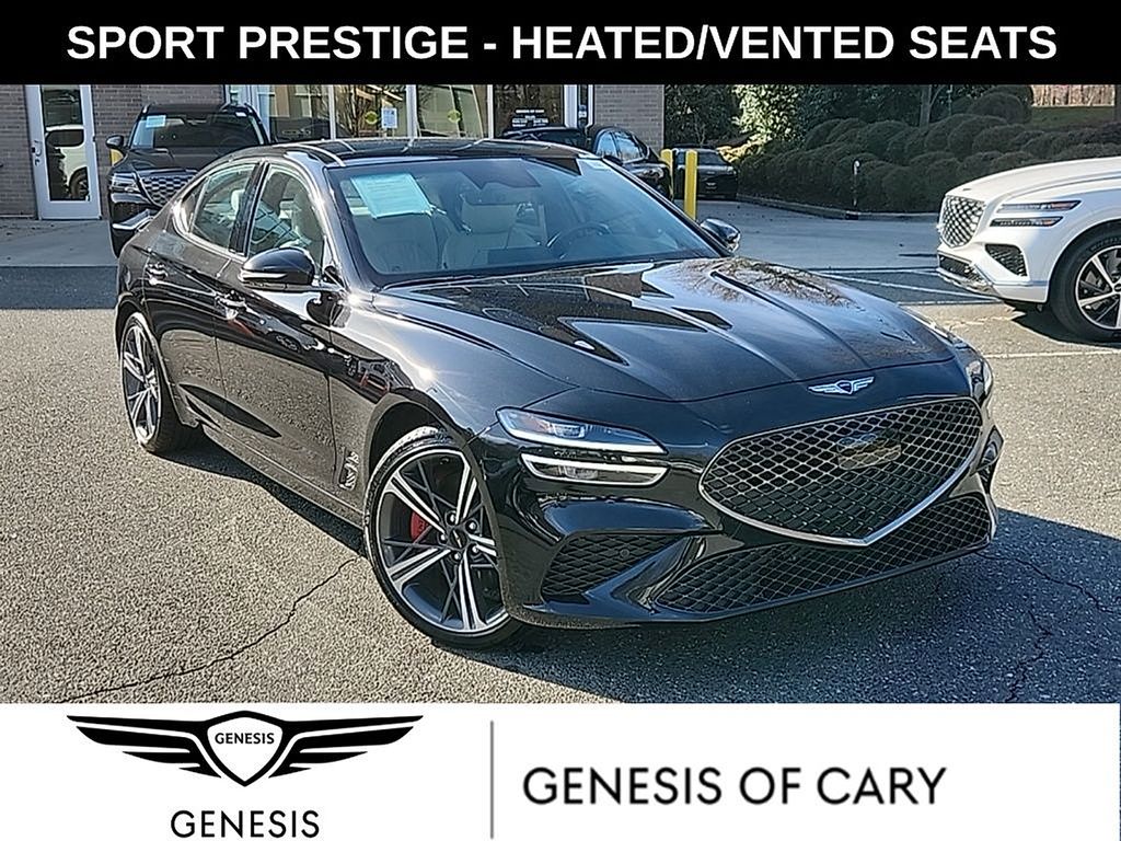 2025 GENESIS G70 Standard's photo