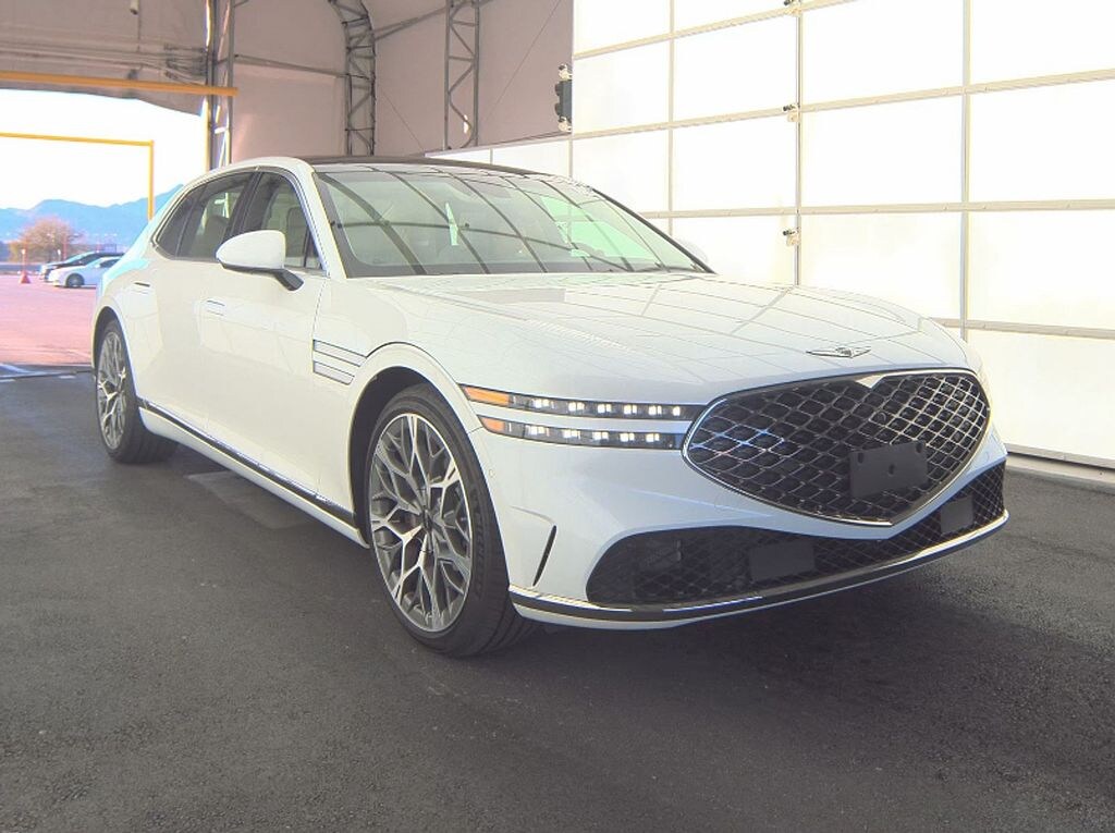 Used 2025 Genesis G90 3.5T e-SC Sedan