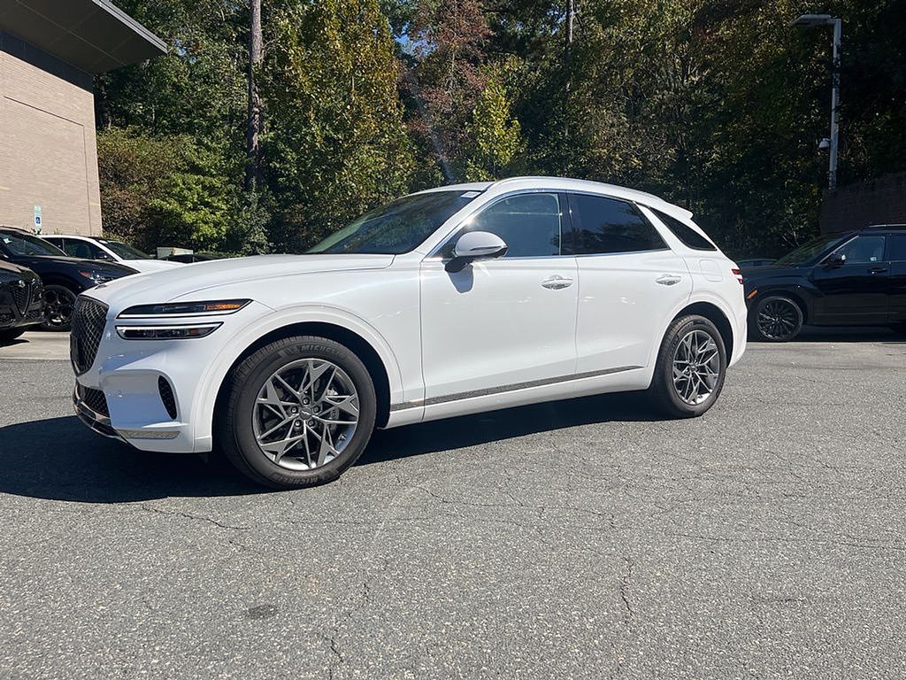 2025 GENESIS GV70