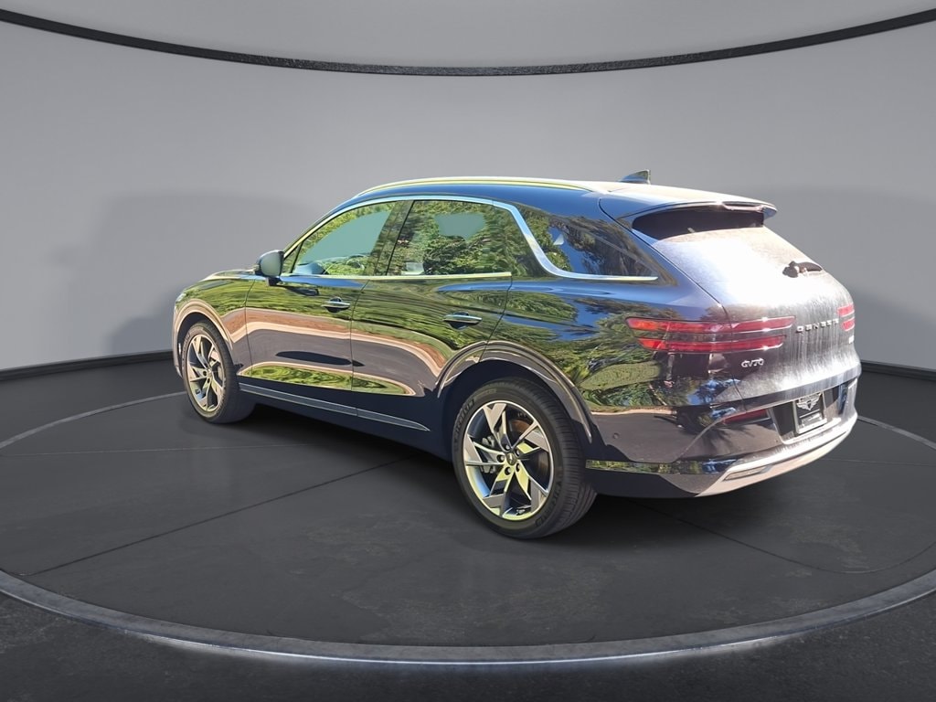 Used 2025 GENESIS GV70 Advanced with VIN 5NMMCET13SH005674 for sale in Cary, NC
