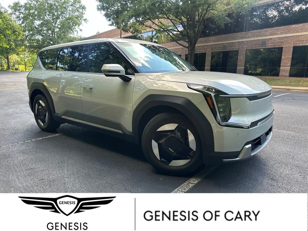 Used 2024 Kia EV9 Light Long Range SUV