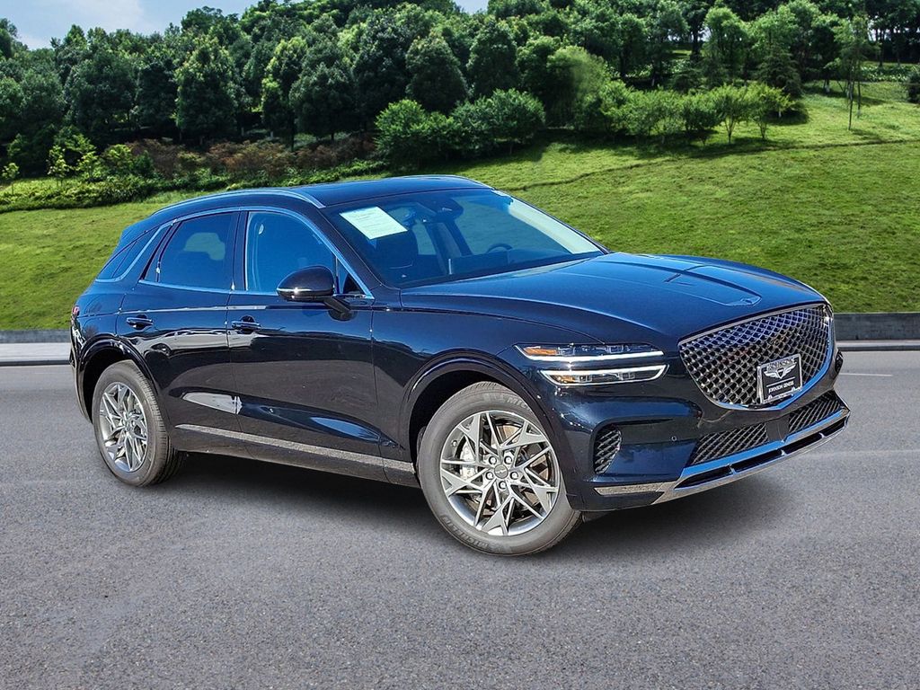 2025 GENESIS GV70 Standard's photo