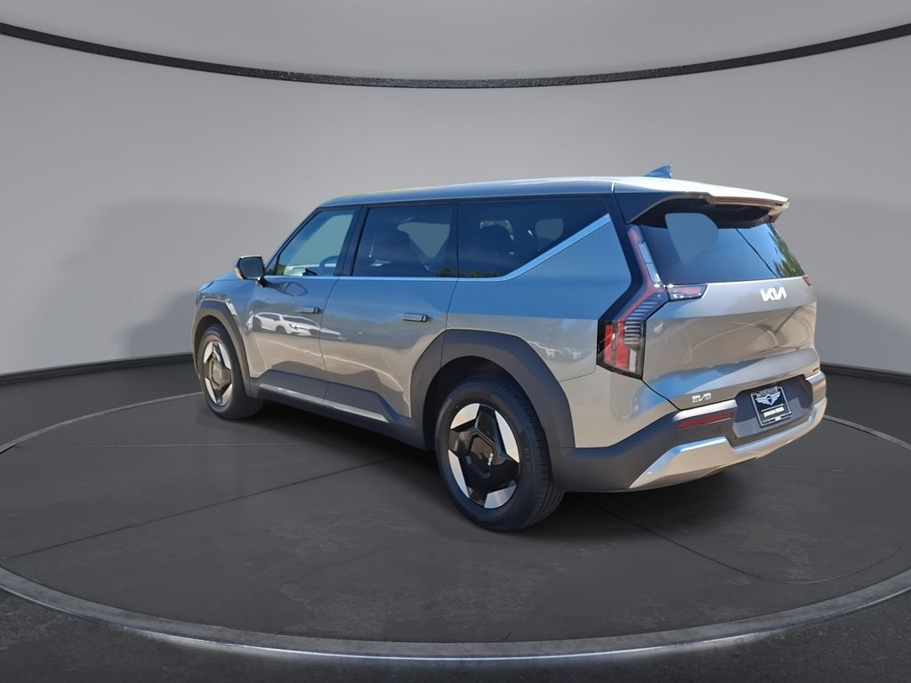 Used 2024 Kia EV9 Light L/R with VIN KNDAB5S13R6032775 for sale in Cary, NC