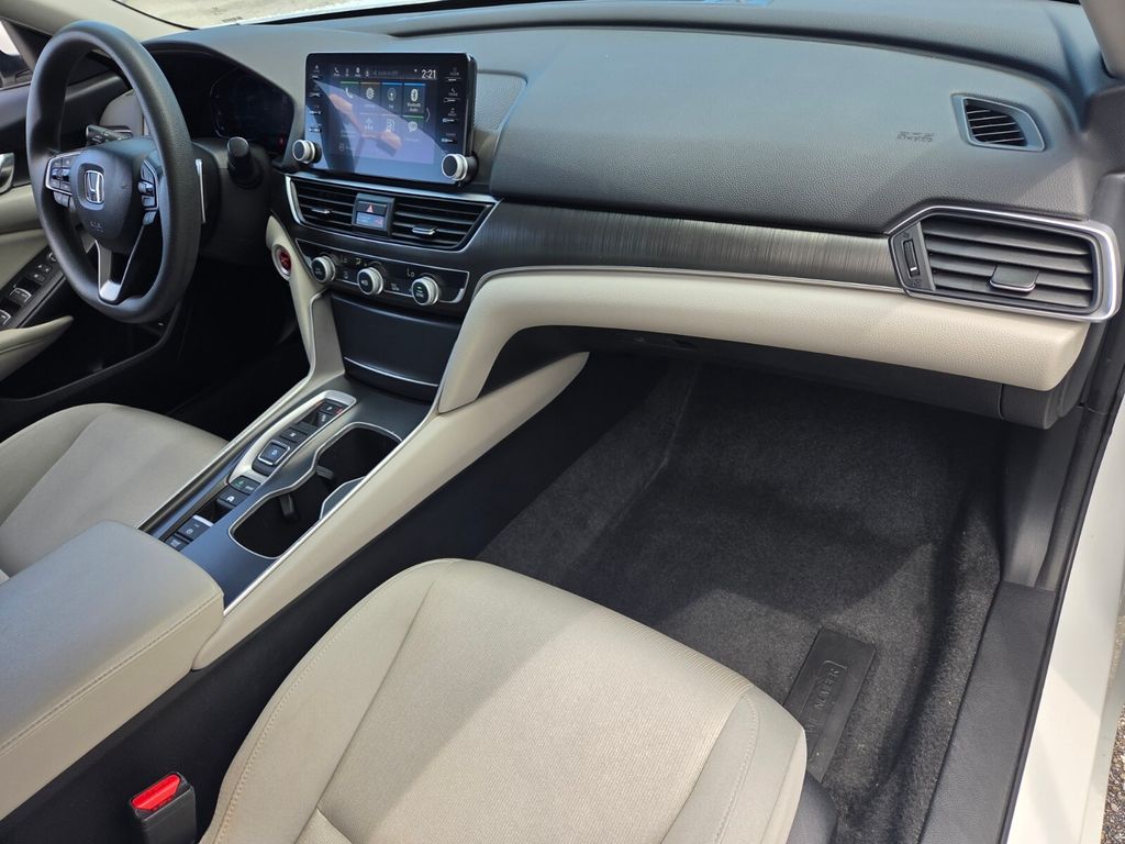 2021 Honda Accord Hybrid - Photo 18