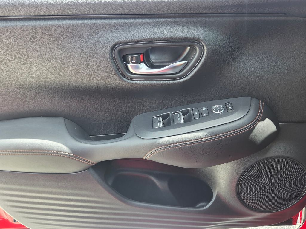 2025 Honda HR-V Sport - Photo 29