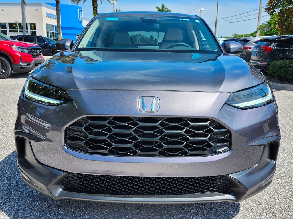 2026 Honda HR-V LX photo 2