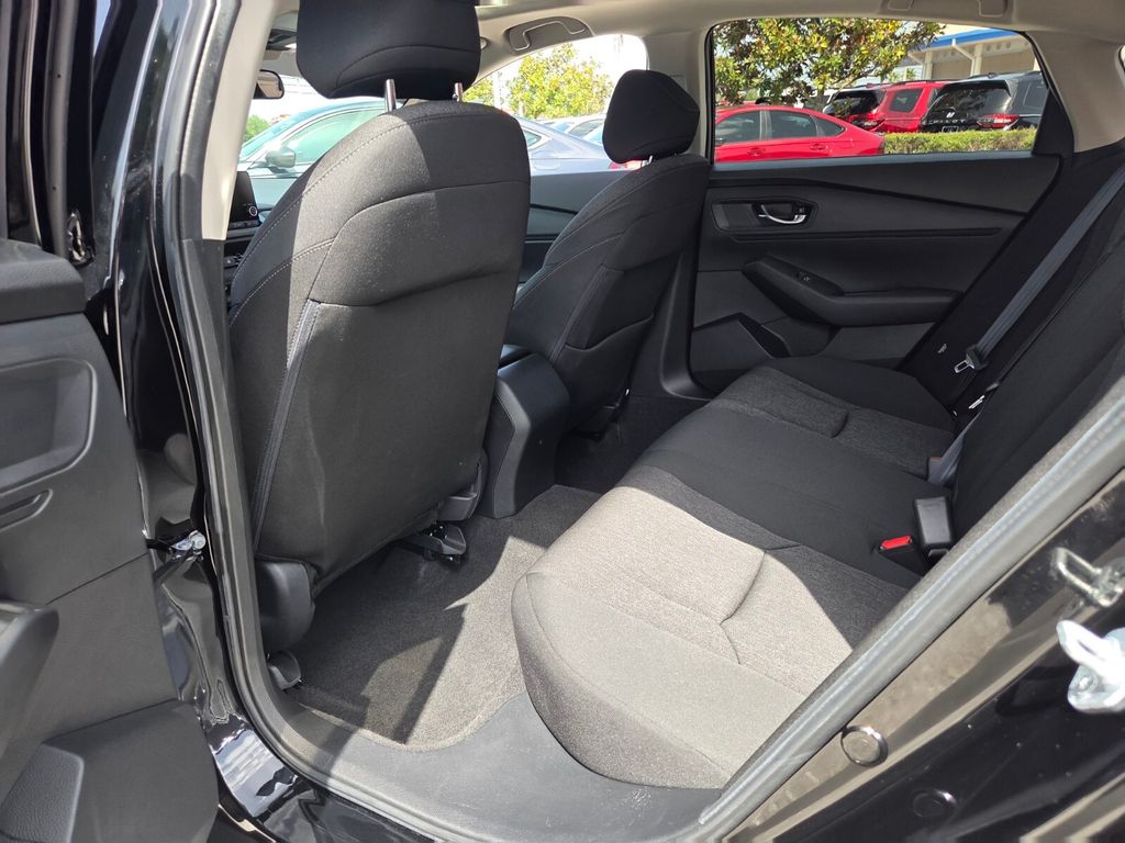2024 Honda Accord EX - Photo 11
