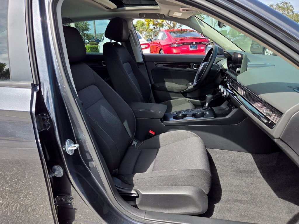 2024 Honda Civic EX - Photo 18
