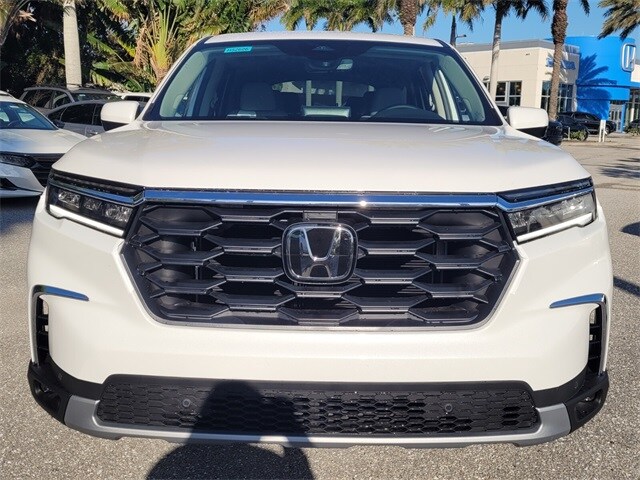2025 Honda Pilot EX-L photo 2