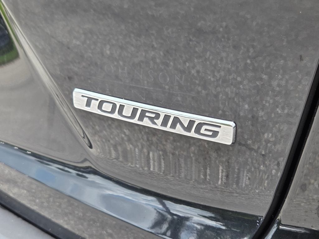 2017 Honda CR-V Touring - Photo 17