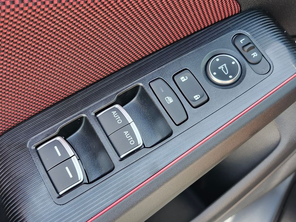 2026 Honda Civic Si - Photo 30