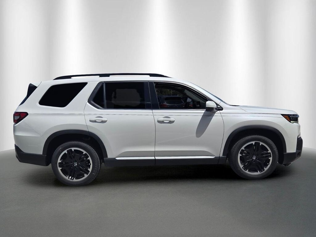 New 2026 Honda Pilot Touring SUV