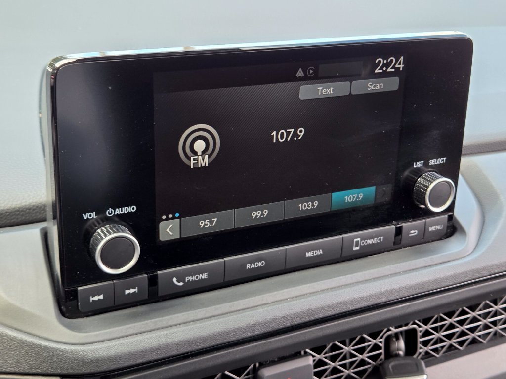 2025 Honda Accord SE - Photo 24