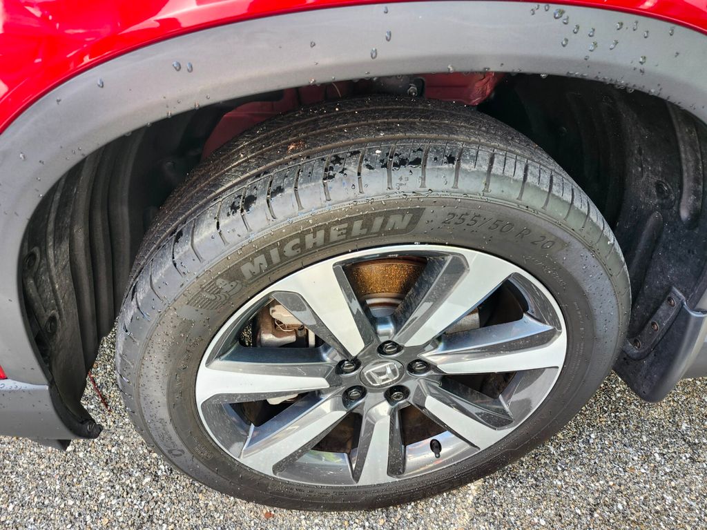 2024 Honda Pilot Touring photo 3