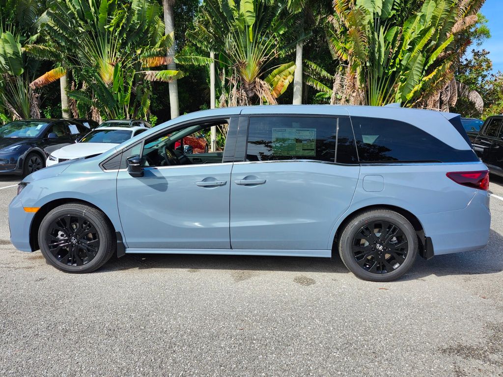 2026 Honda Odyssey photo 4