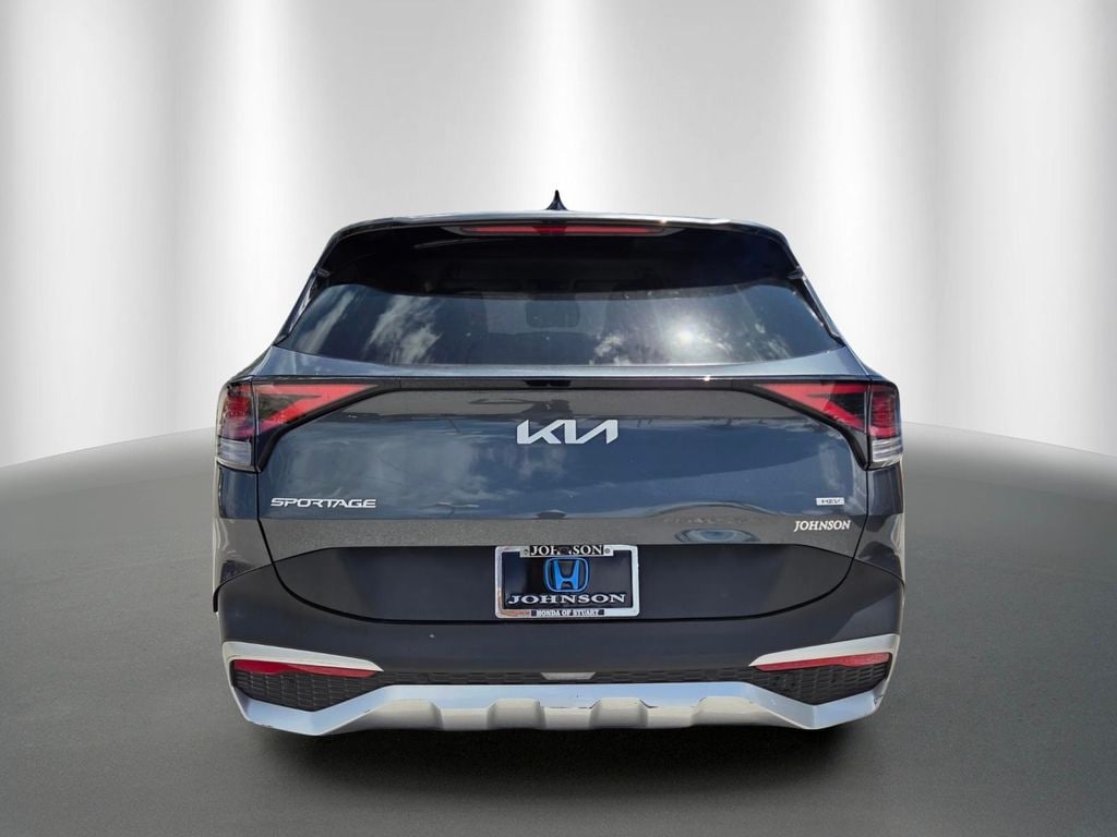 Used 2023 Kia Sportage Hybrid LX SUV