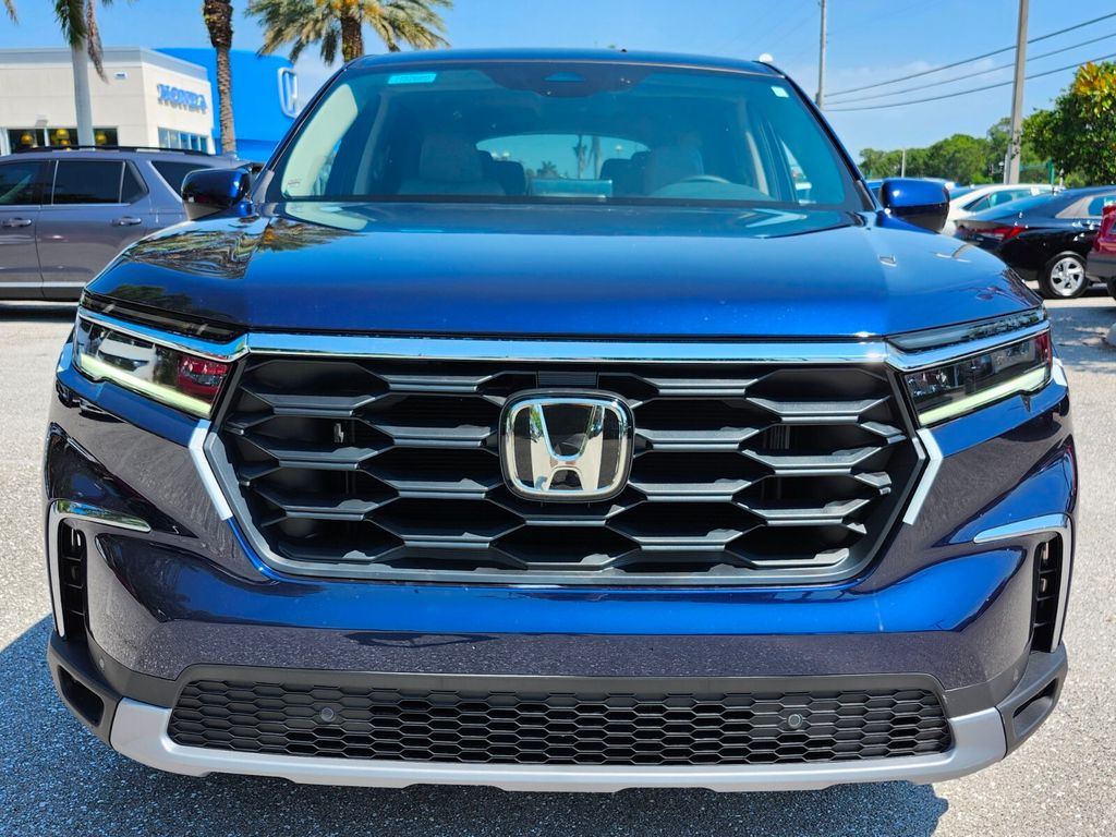 2025 Honda Pilot EX-L photo 2