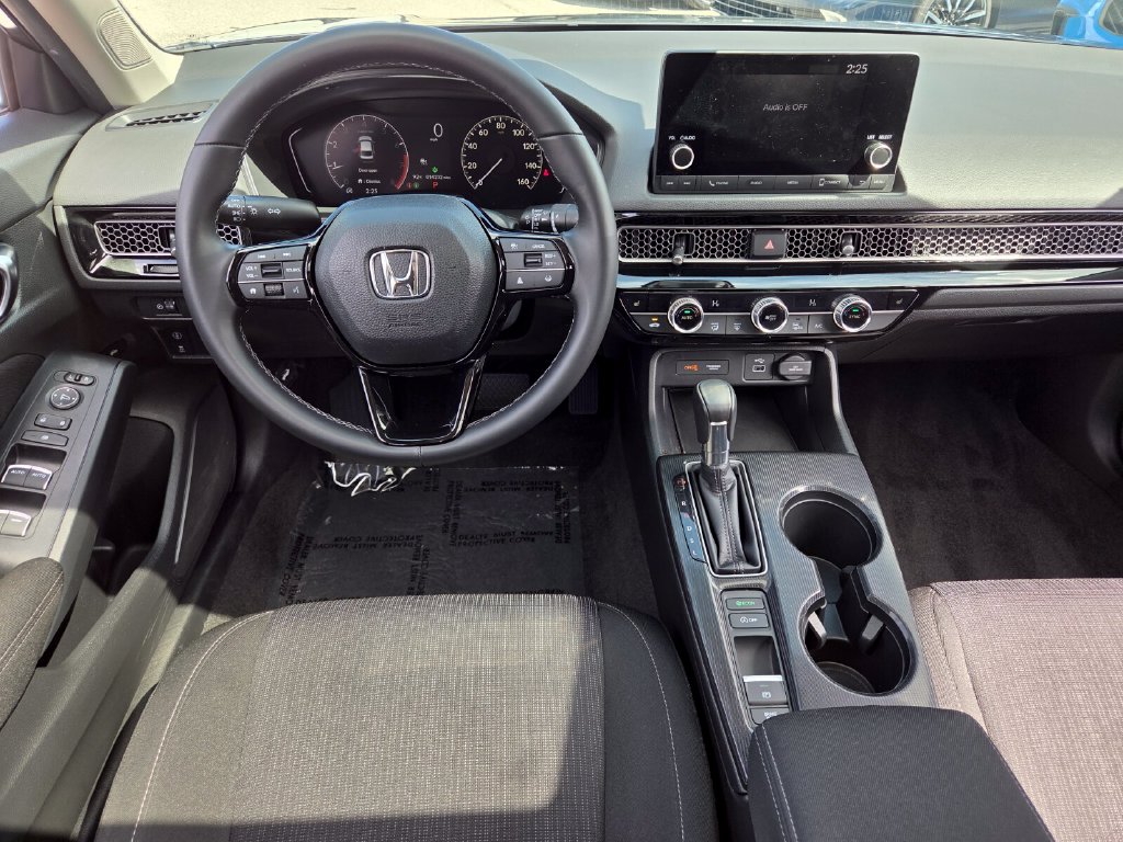 2024 Honda Civic EX - Photo 12