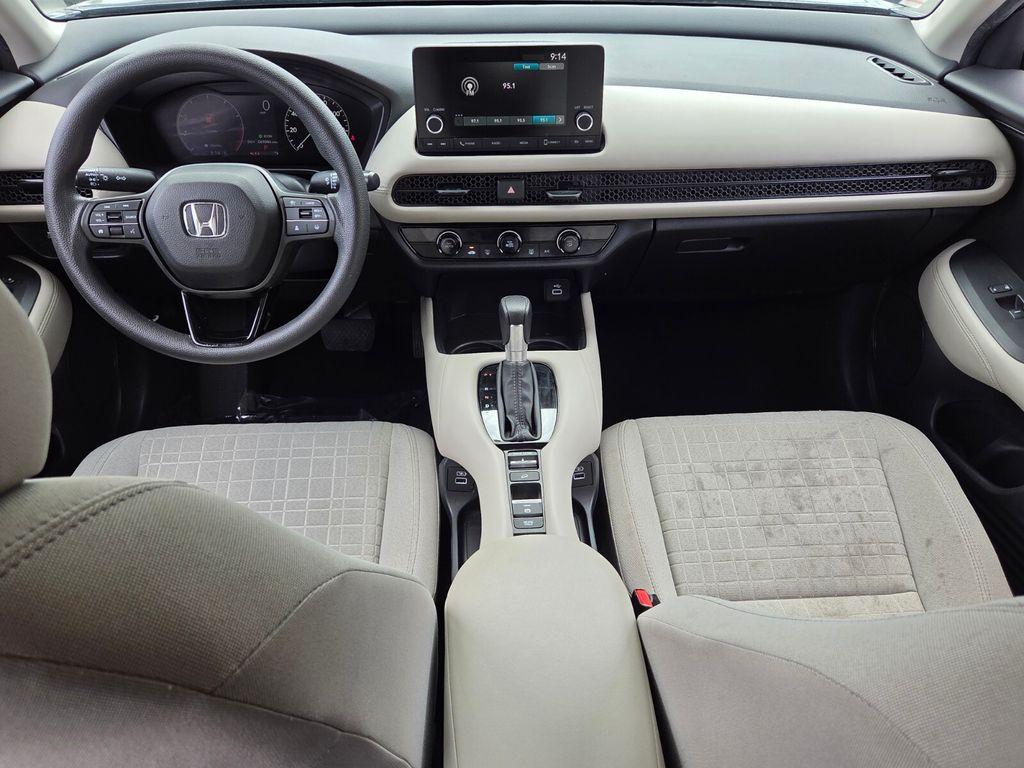 2023 Honda HR-V LX - Photo 13