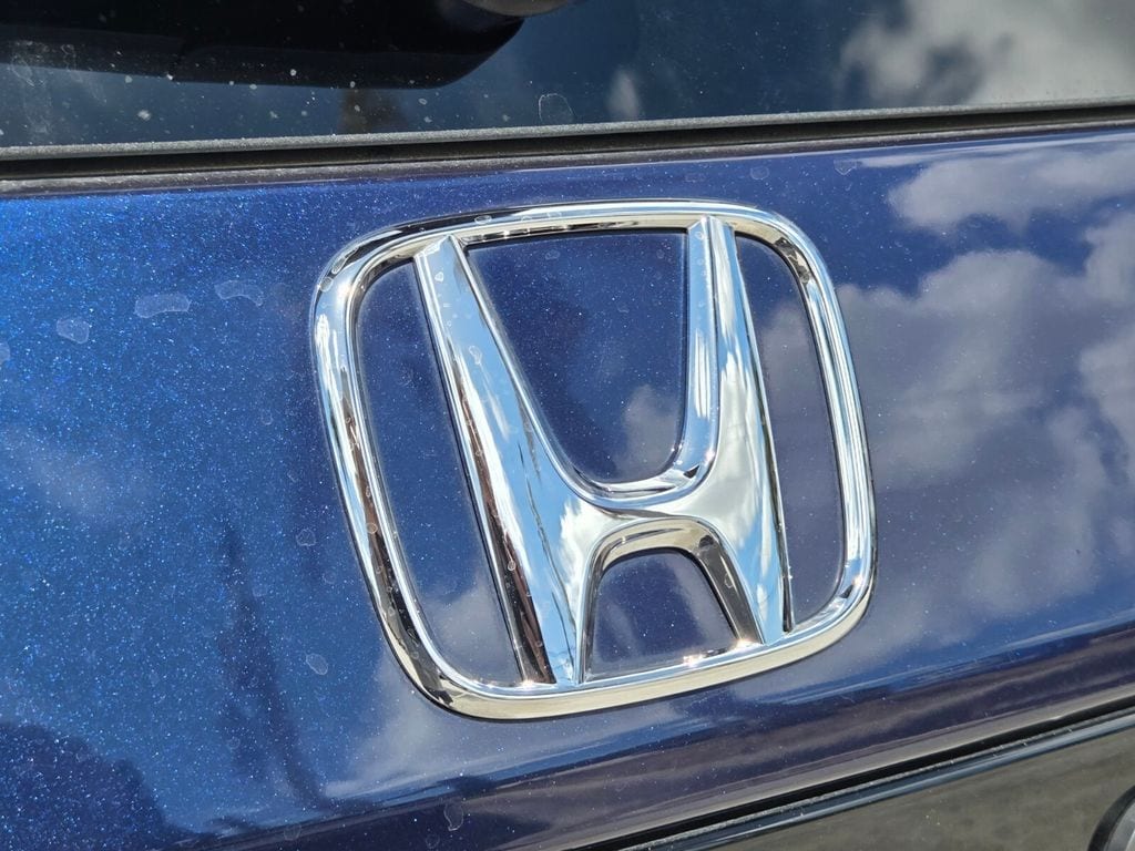 2024 Honda Pilot Touring - Photo 17