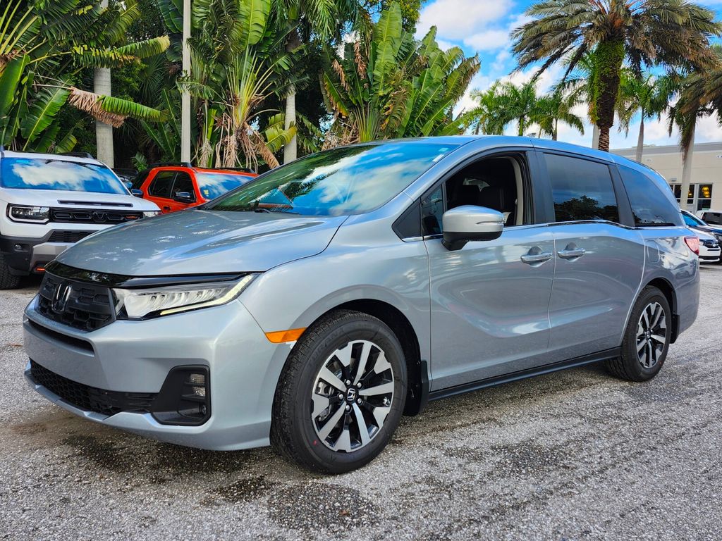 2026 Honda Odyssey EX-L photo 3