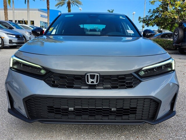 2025 Honda Civic Sport photo 2
