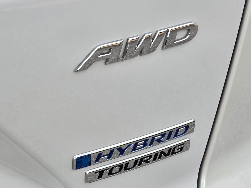 2022 Honda CR-V Touring - Photo 17