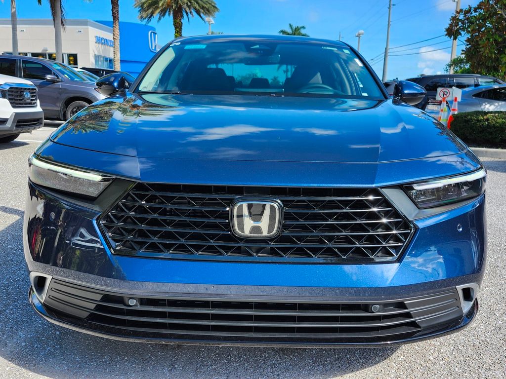 2025 Honda Accord Touring photo 2