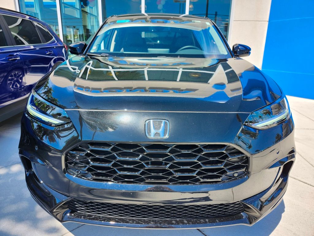 2026 Honda HR-V EX-L photo 2