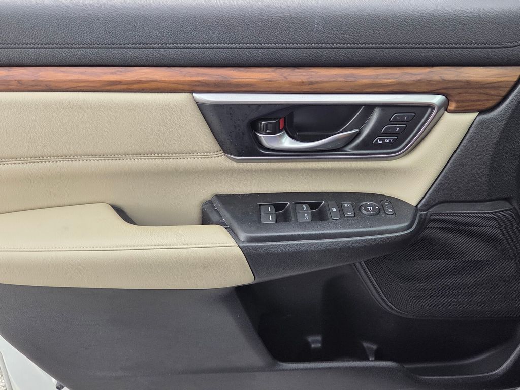 2022 Honda CR-V Touring - Photo 33