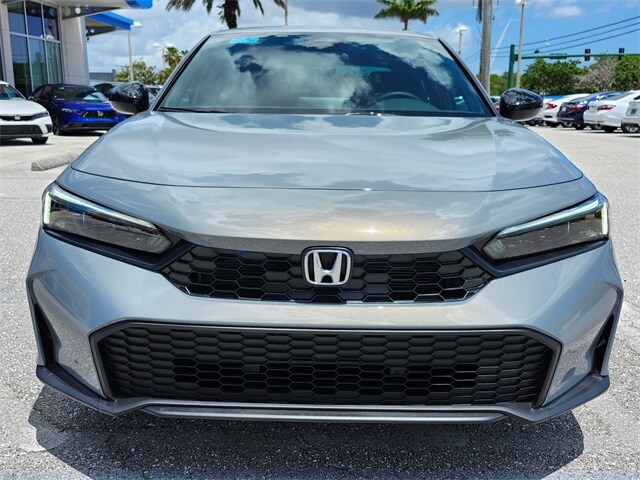 2025 Honda Civic Sport photo 2