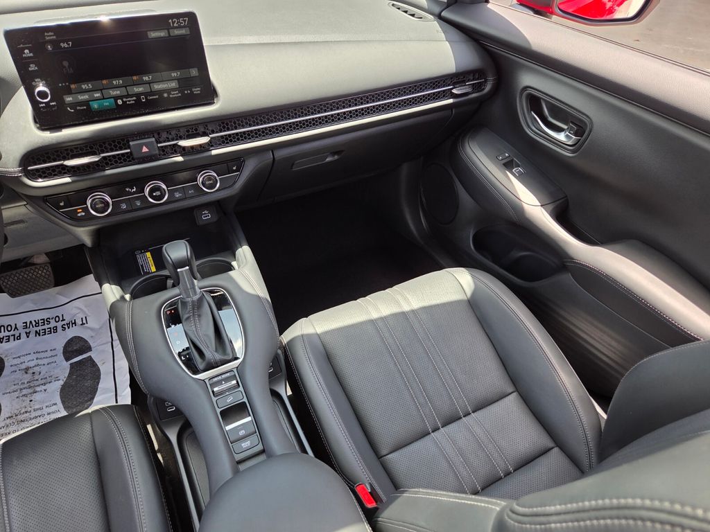 2024 Honda HR-V EX-L - Photo 14