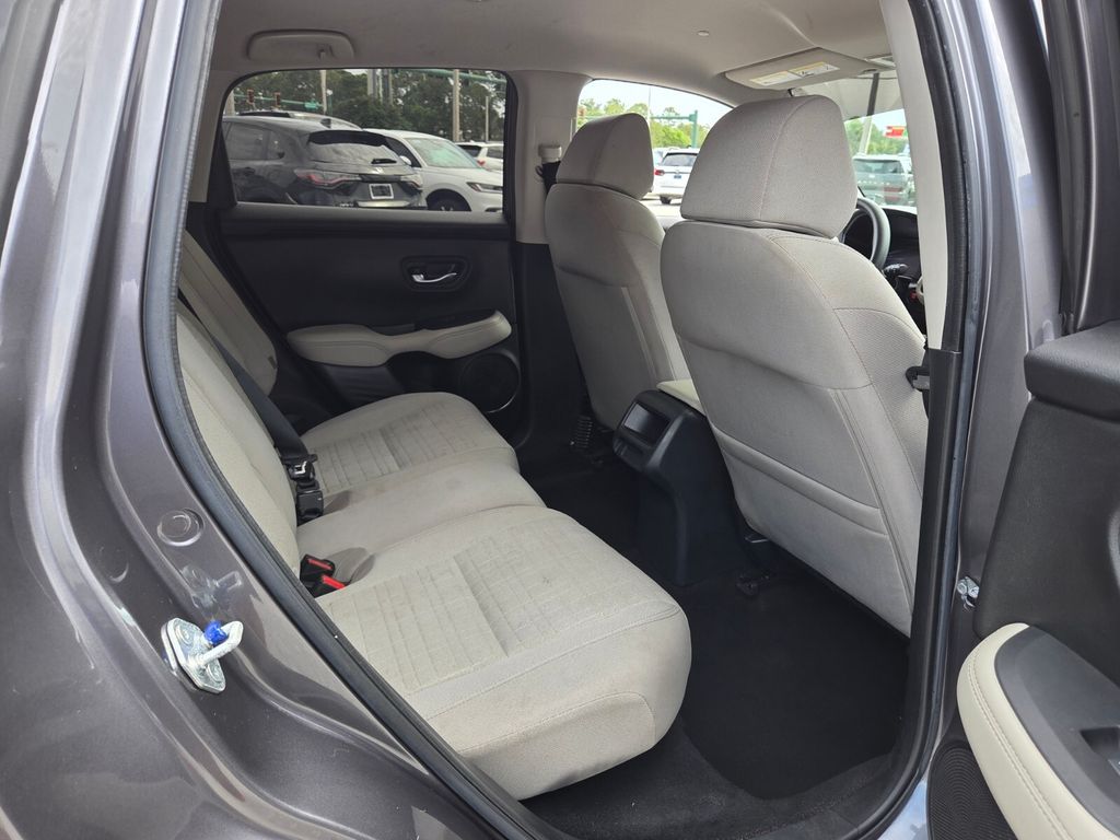 2023 Honda HR-V LX - Photo 17