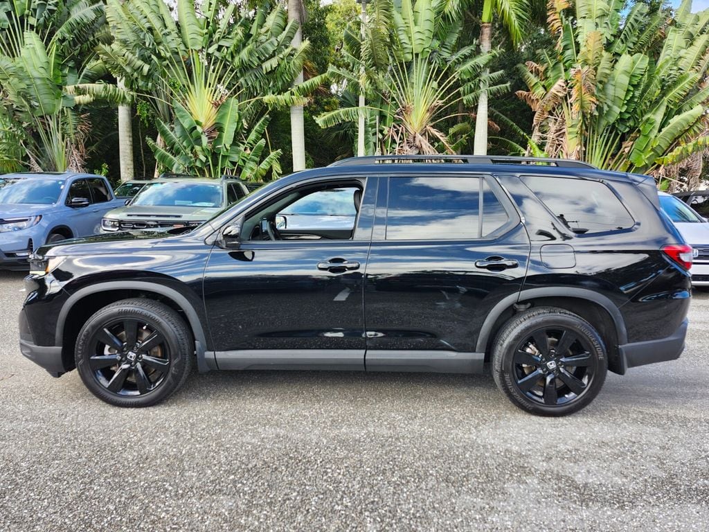 Certified 2025 Honda Pilot Black Edition SUV