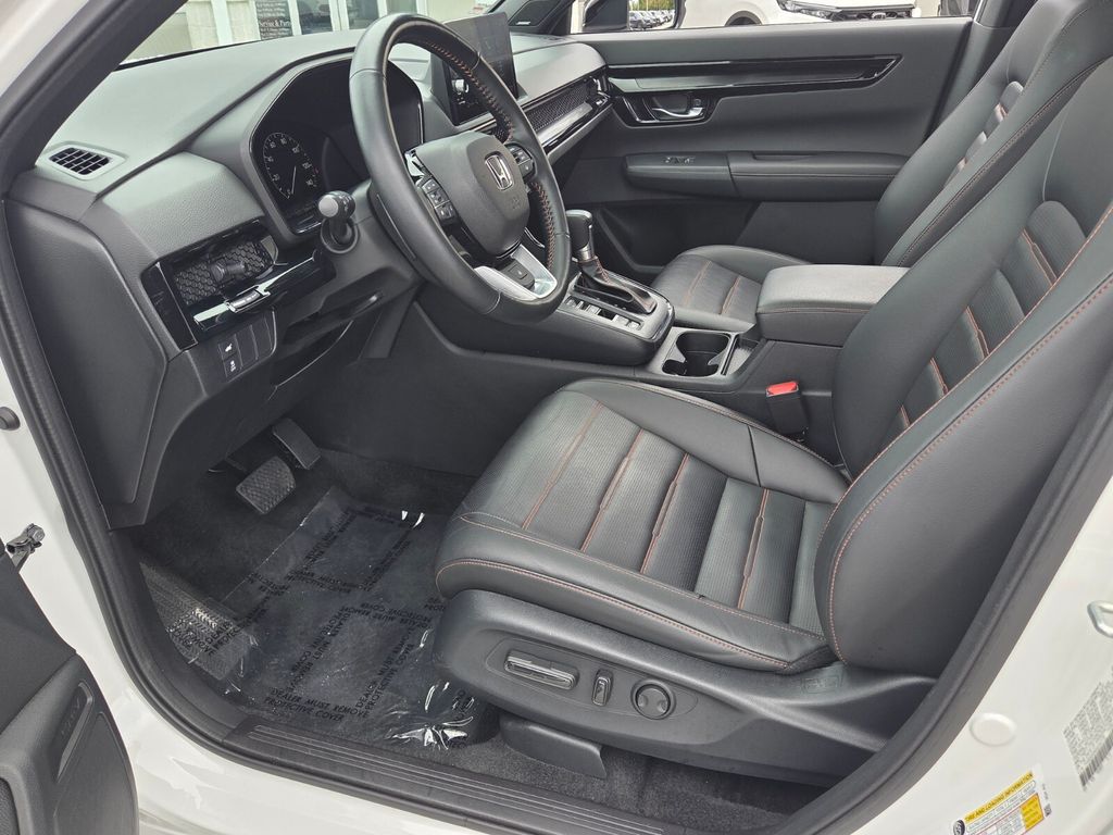 2025 Honda CR-V Sport Touring - Photo 9