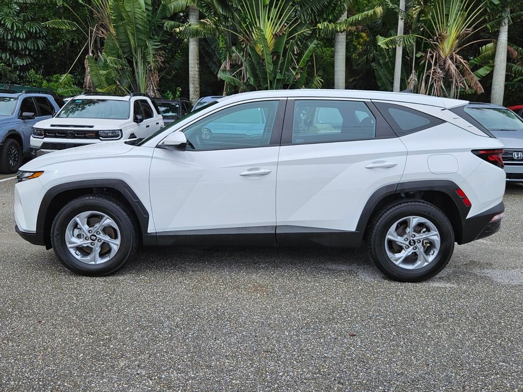 Used 2024 Hyundai Tucson SE SUV