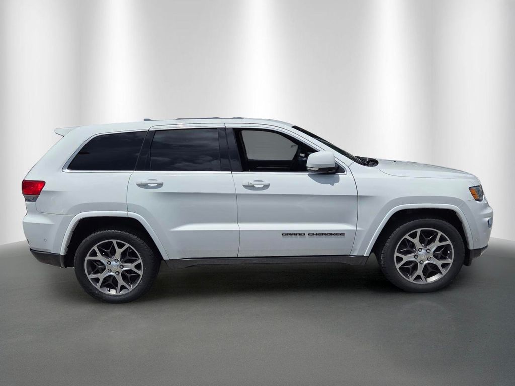 Used 2018 Jeep Grand Cherokee Limited Sterling Edition with VIN 1C4RJEBG5JC253438 for sale in Stuart, FL