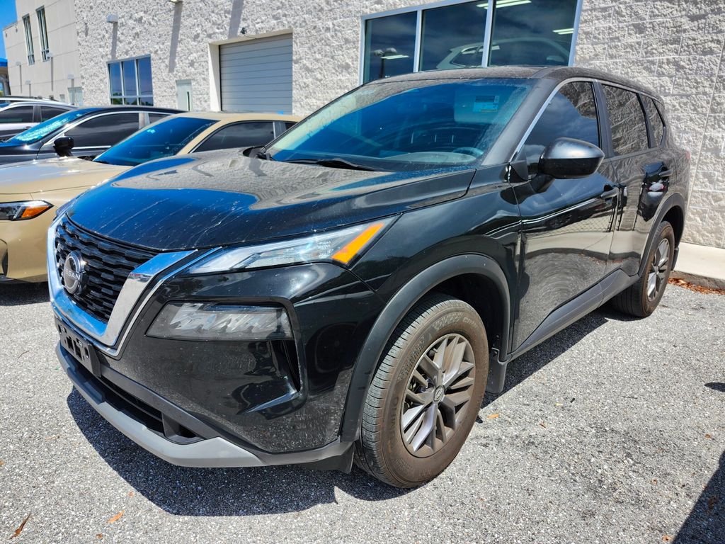 2023 Nissan Rogue S photo 3