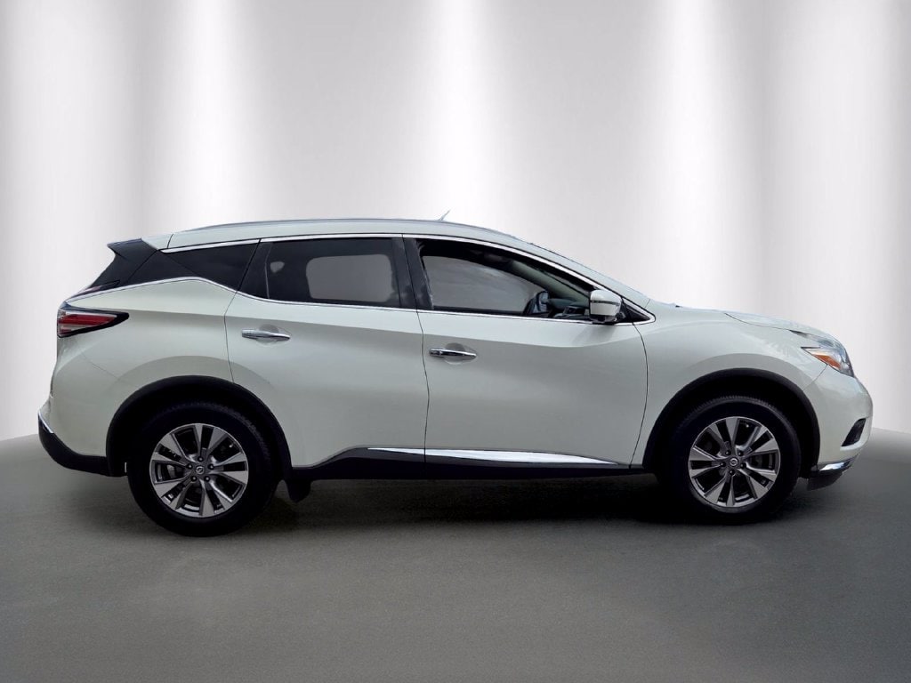 Used 2017 Nissan Murano SL with VIN 5N1AZ2MG2HN168830 for sale in Stuart, FL